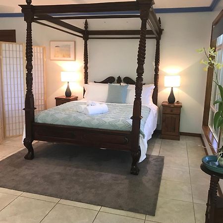Taj On Byrnes - Private Luxury Apartment מאריבה מראה חיצוני תמונה